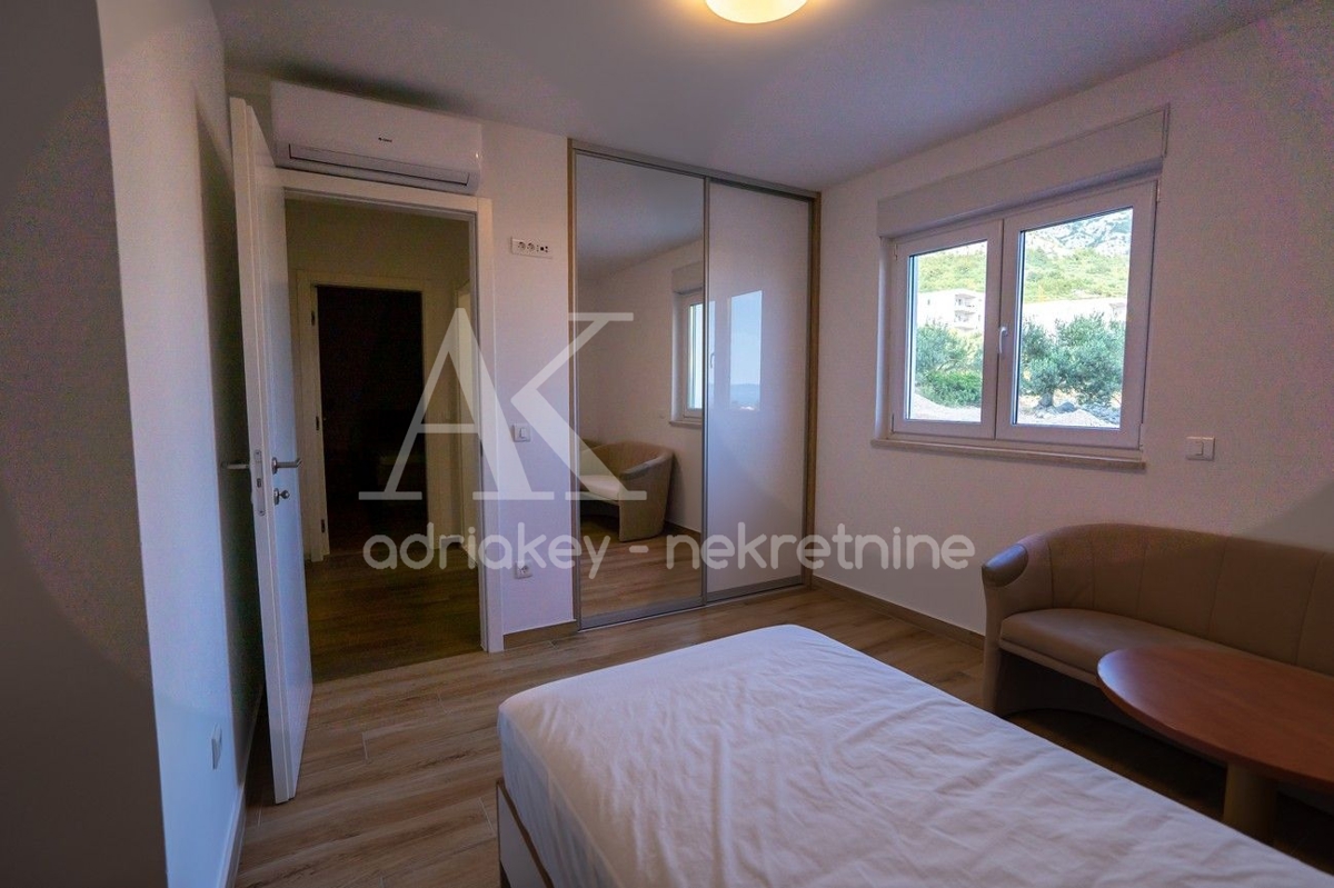 Flat For rent - SPLITSKO-DALMATINSKA MAKARSKA