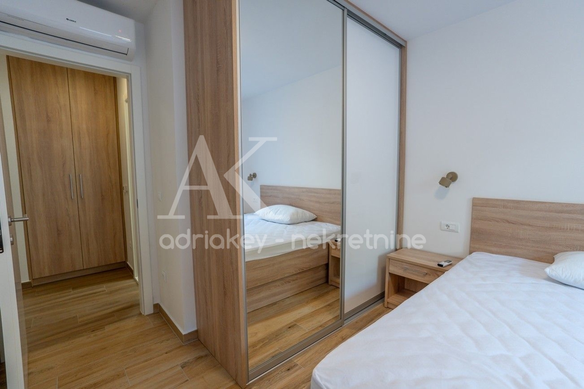 Apartment Zu vermieten - SPLITSKO-DALMATINSKA MAKARSKA