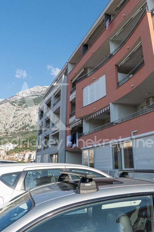 Flat For rent - SPLITSKO-DALMATINSKA MAKARSKA