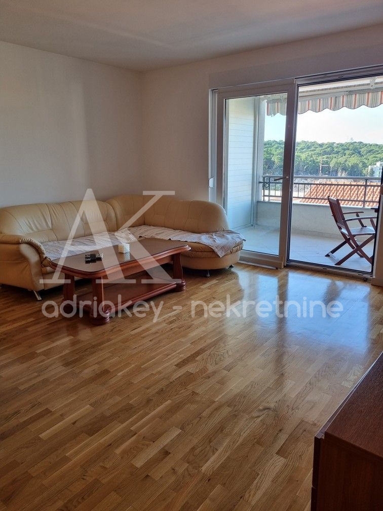 Apartment Zu vermieten - SPLITSKO-DALMATINSKA MAKARSKA