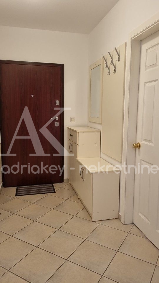 Apartment Zu vermieten - SPLITSKO-DALMATINSKA MAKARSKA