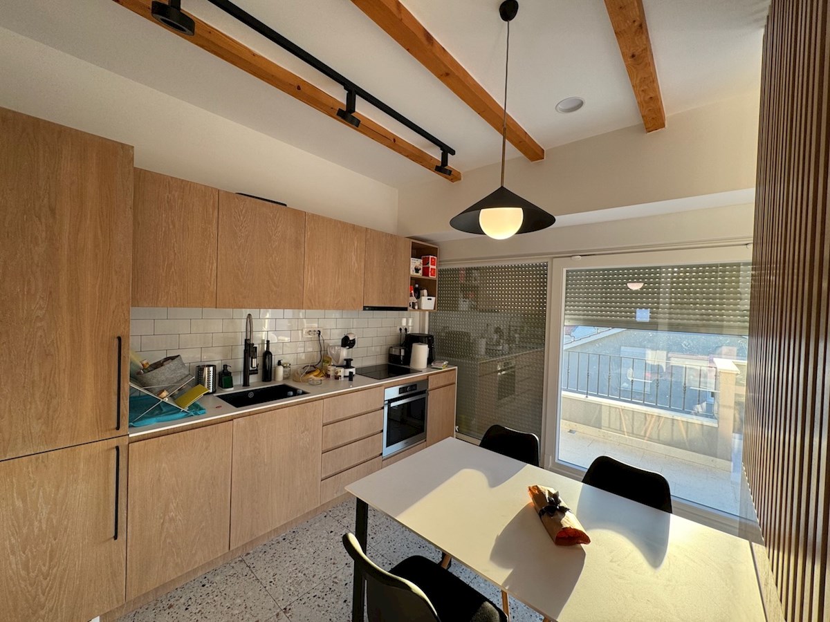 Apartment Zu verkaufen - SPLITSKO-DALMATINSKA HVAR