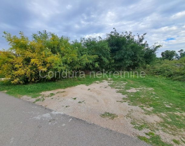 Terrain à vendre 2180 m² – Nin