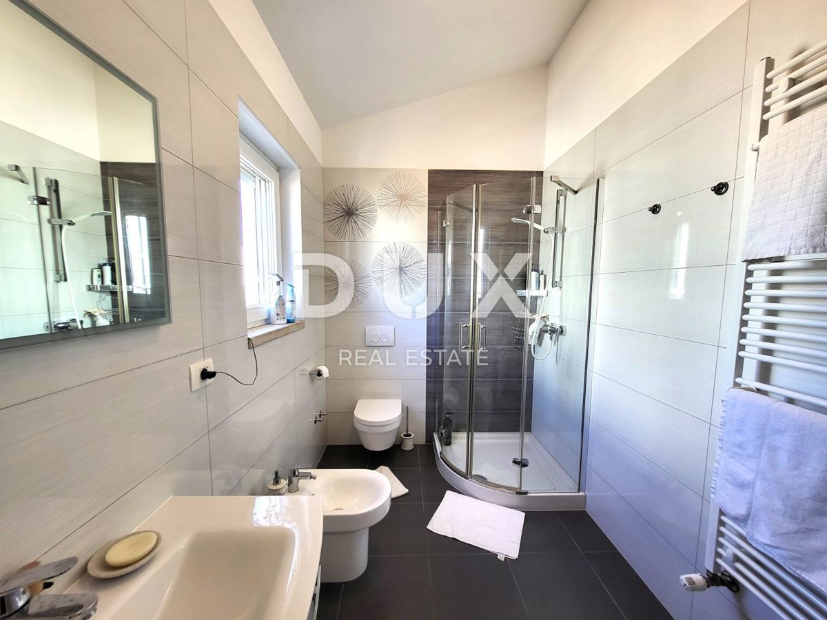 House For sale - ISTARSKA NOVIGRAD