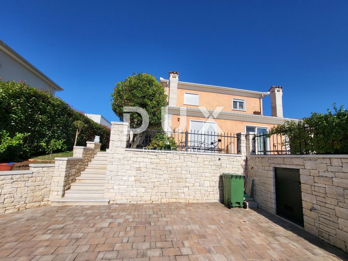 House For sale - ISTARSKA NOVIGRAD
