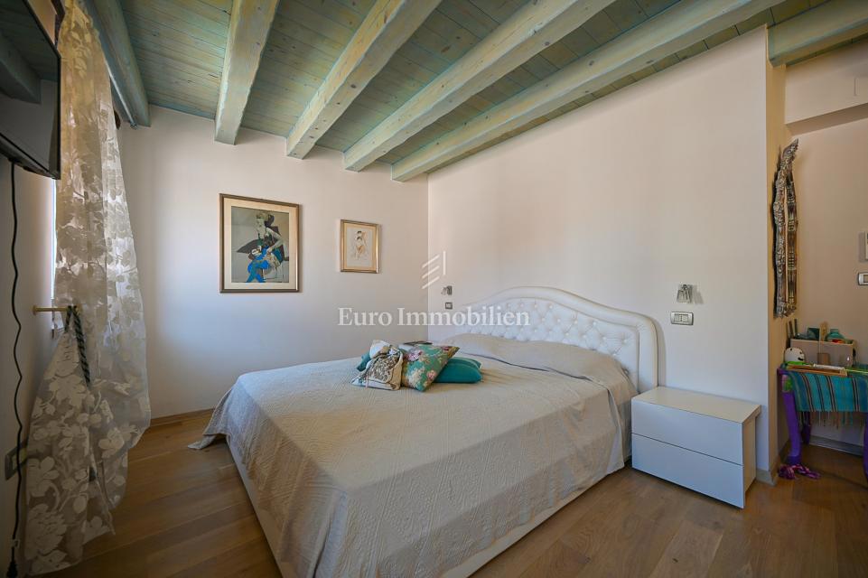 Apartma Na predaj - ISTARSKA NOVIGRAD