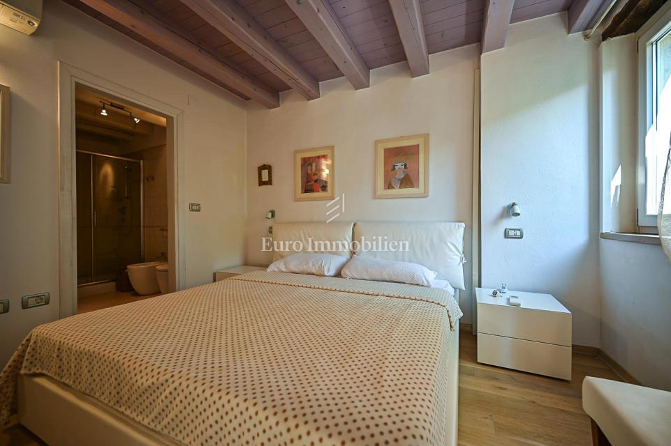 Apartma Na predaj - ISTARSKA NOVIGRAD