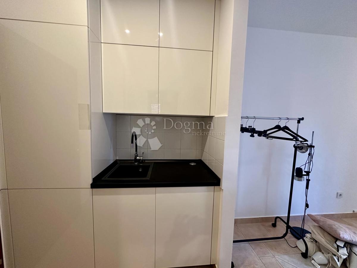 Apartment Zu verkaufen - PRIMORSKO-GORANSKA NOVI VINODOLSKI