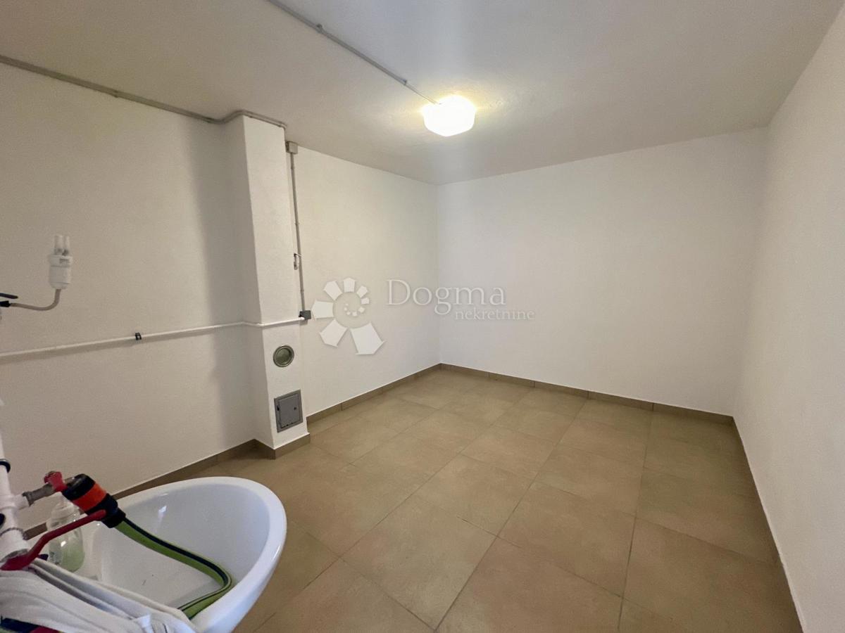 Apartment Zu verkaufen - PRIMORSKO-GORANSKA NOVI VINODOLSKI