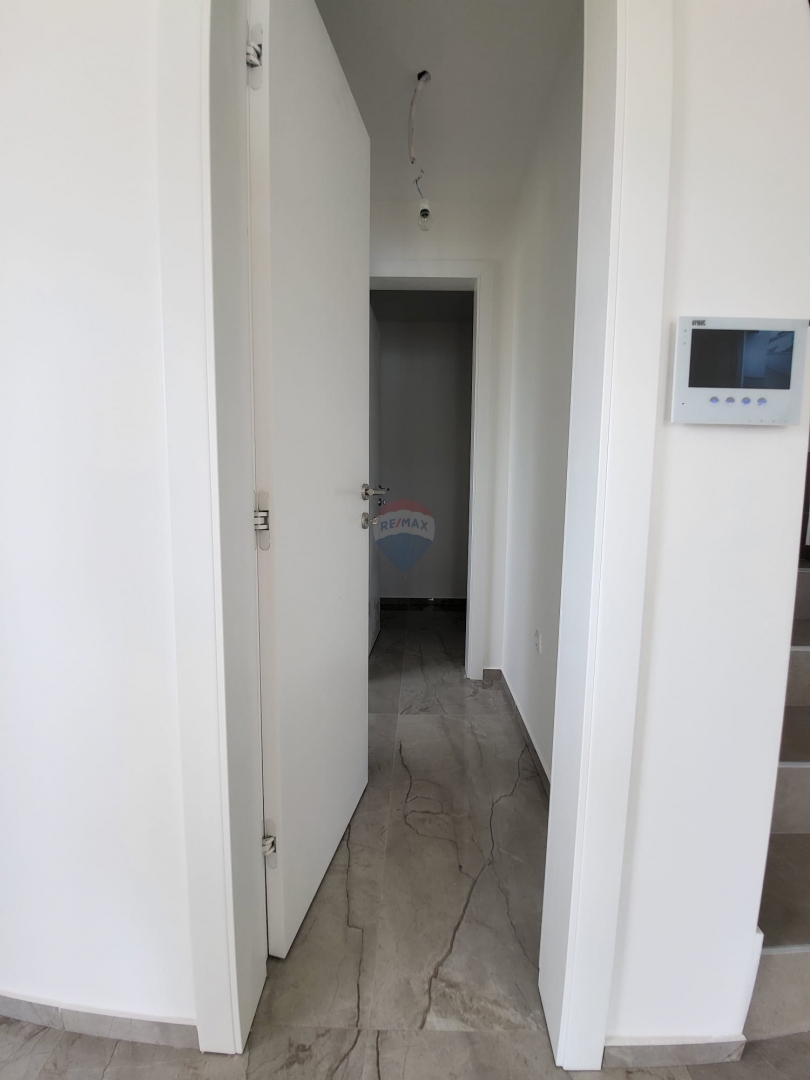 Flat For sale - ŠIBENSKO-KNINSKA MURTER