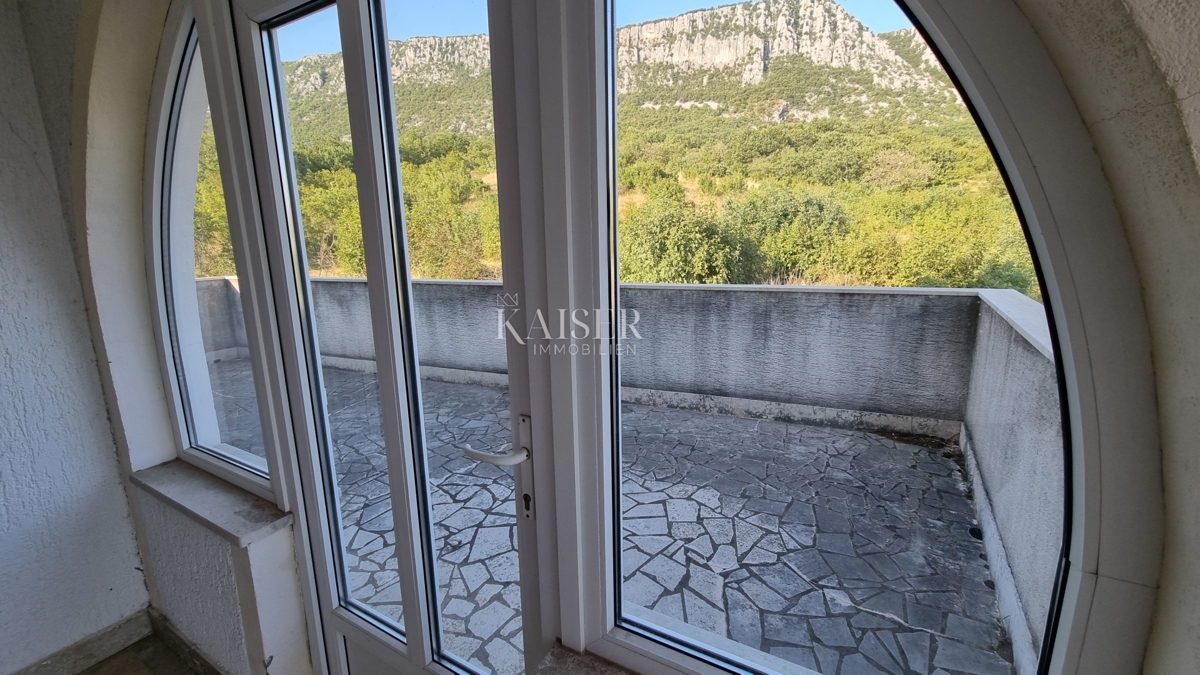 Kuća Na prodaju - PRIMORSKO-GORANSKA VINODOLSKA OPĆINA