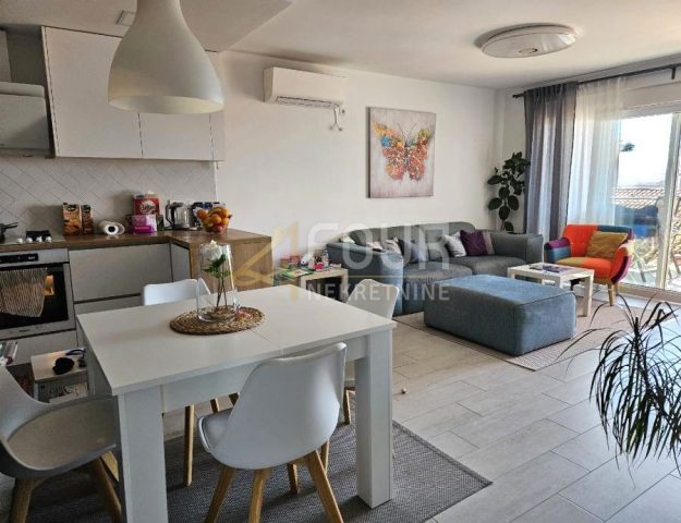 Mieszkanie na sprzedaż 77 m² – Crikvenica