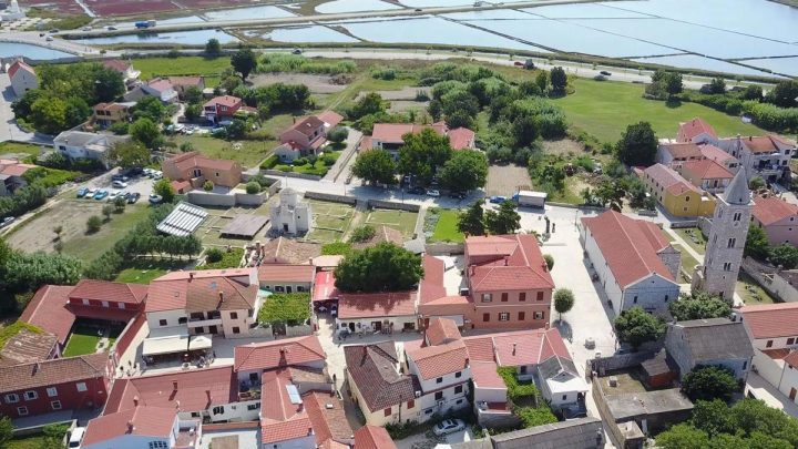 Kuća Na prodaju - Zadarska Nin - foto 3/24