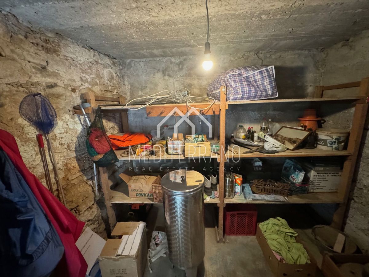 Dom Na predaj - ŠIBENSKO-KNINSKA VODICE