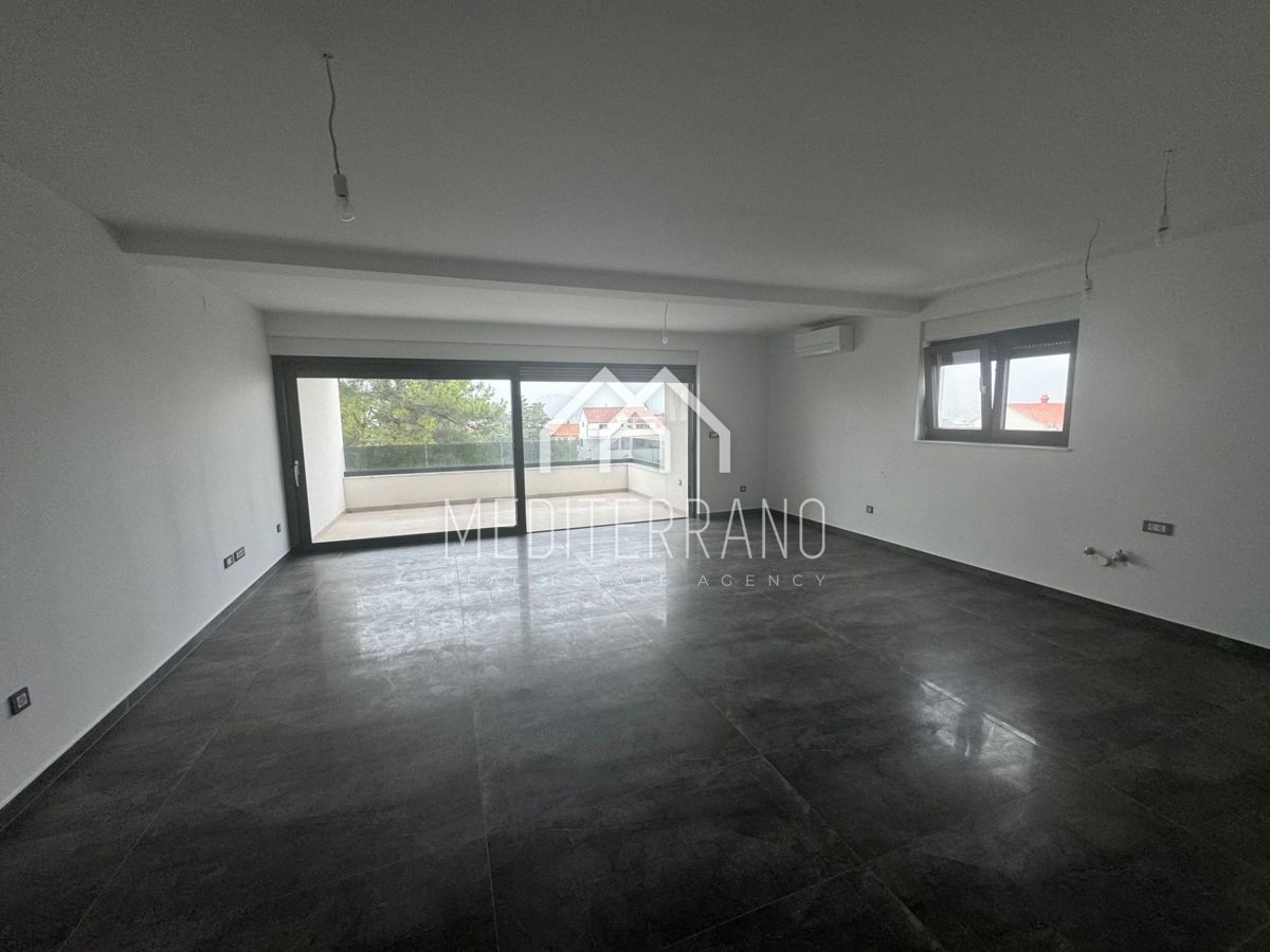 Apartment Zu verkaufen - ŠIBENSKO-KNINSKA MURTER