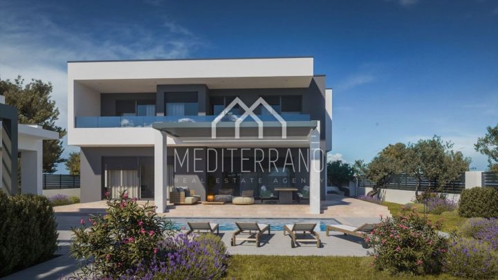 House for sale 231 m² – Lozovac
