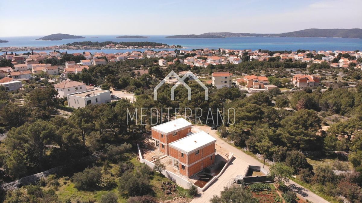 House For sale - ŠIBENSKO-KNINSKA ŠIBENIK