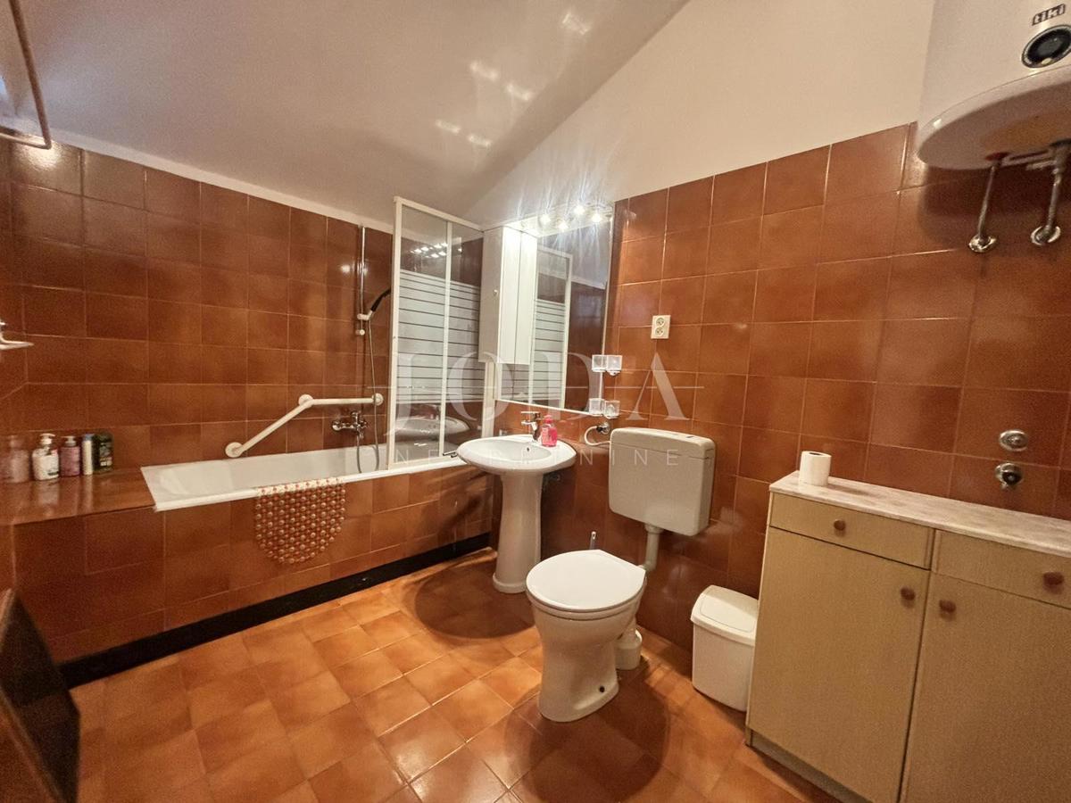 Flat For sale - PRIMORSKO-GORANSKA CRIKVENICA