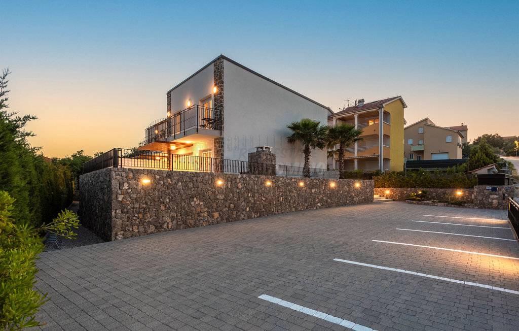 Casa In vendita - PRIMORSKO-GORANSKA KRK