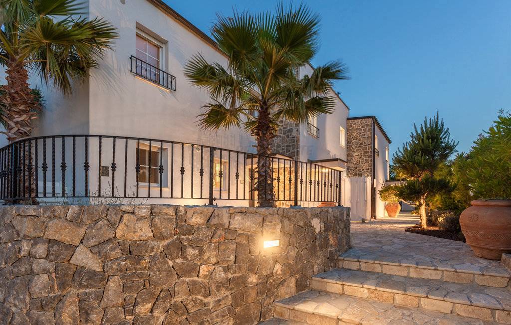 Casa In vendita - PRIMORSKO-GORANSKA KRK