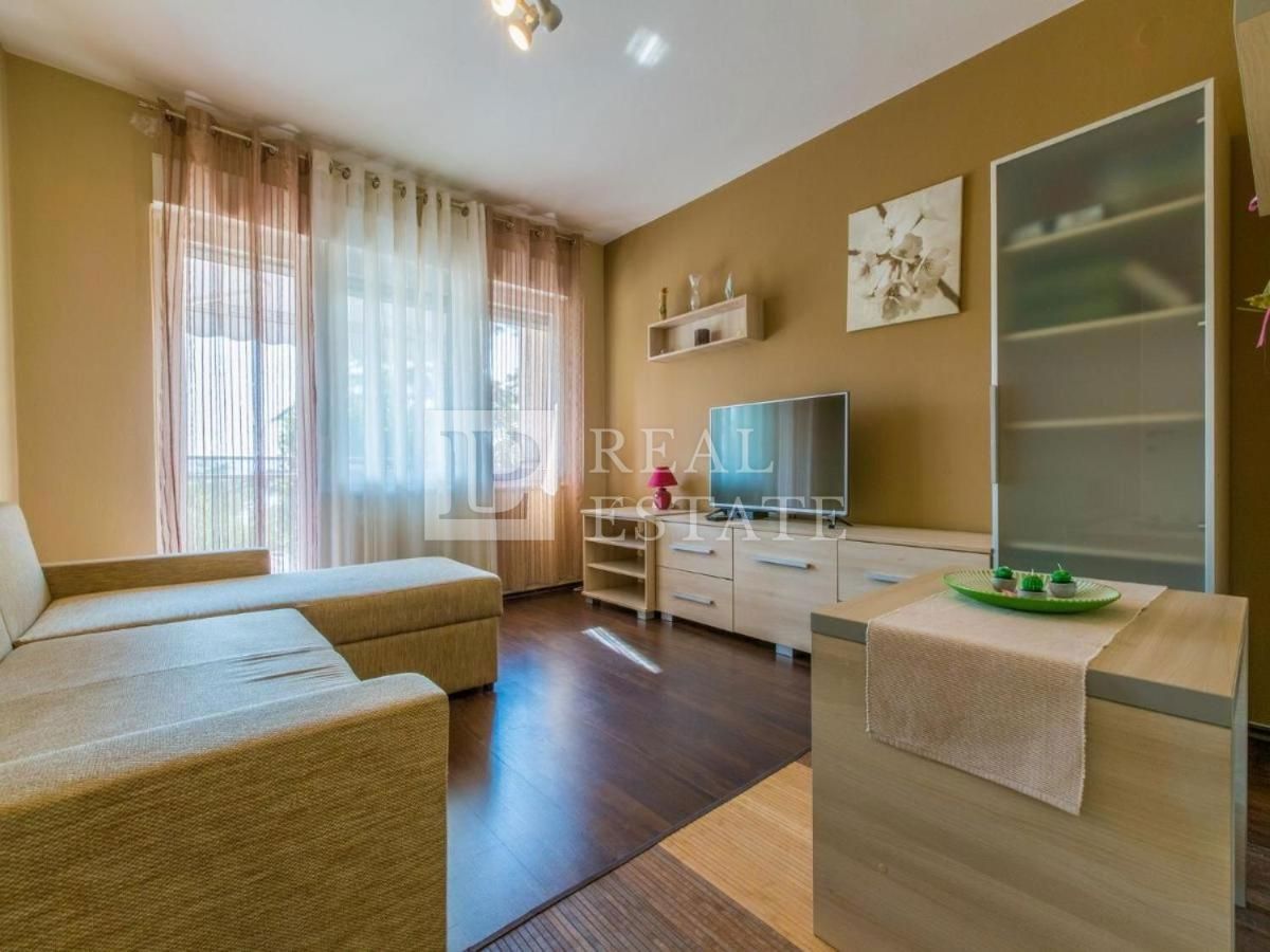 Stan Na prodaju - Primorsko-goranska Crikvenica - foto 2/10