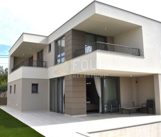 Casa in vendita 173 m² – Malinska