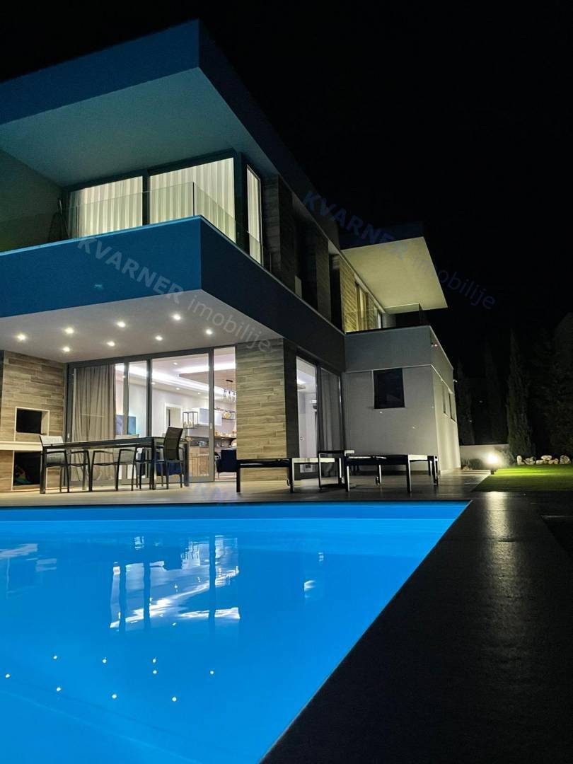 Casa In vendita - PRIMORSKO-GORANSKA KRK