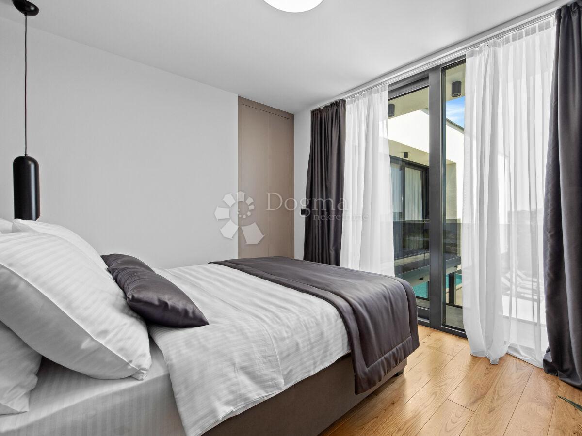 House For sale - ISTARSKA MEDULIN