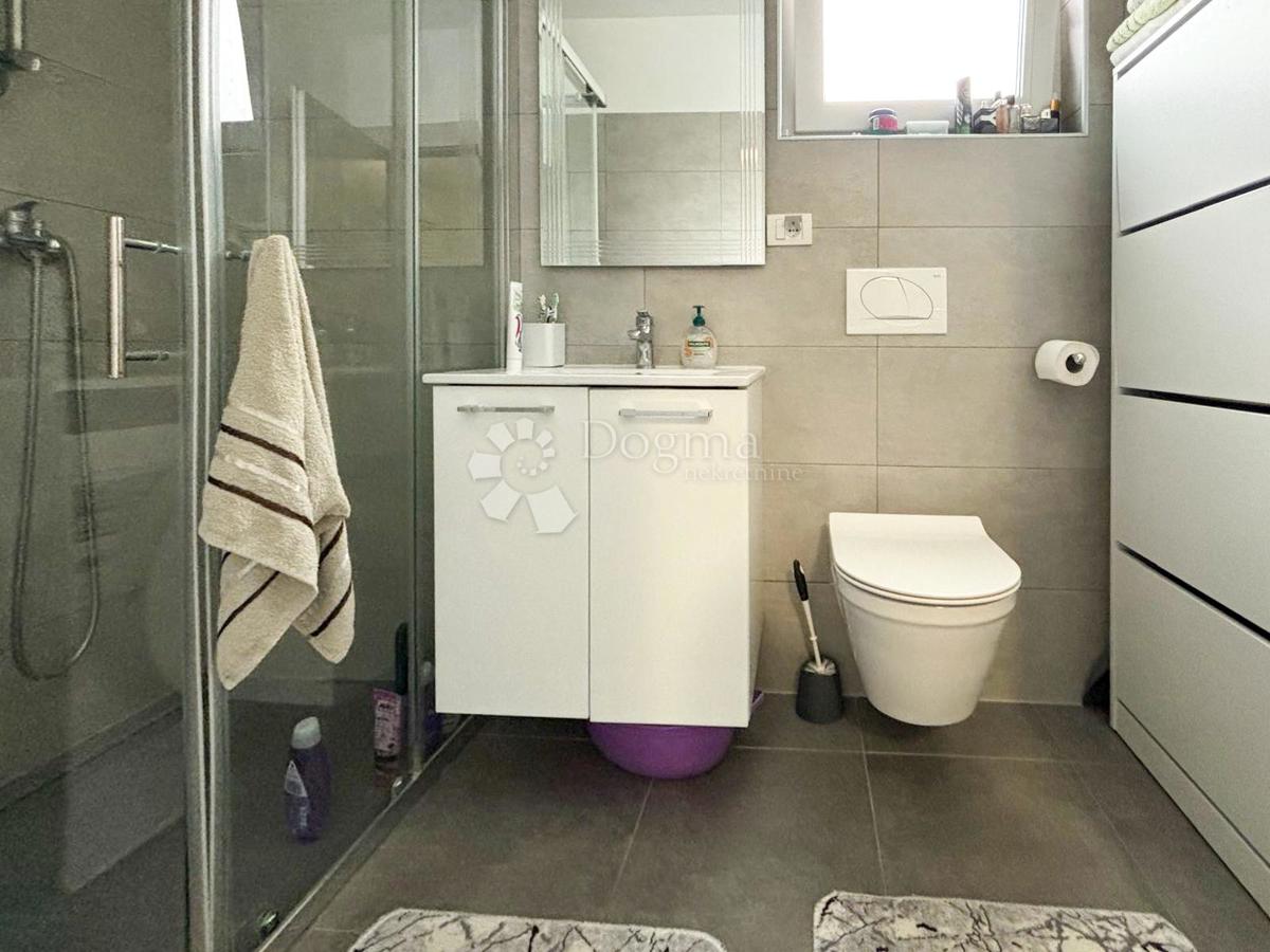 Casa In vendita - ISTARSKA POREČ
