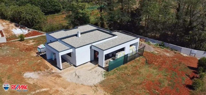 Kuća na prodaju 163 m² – Labin