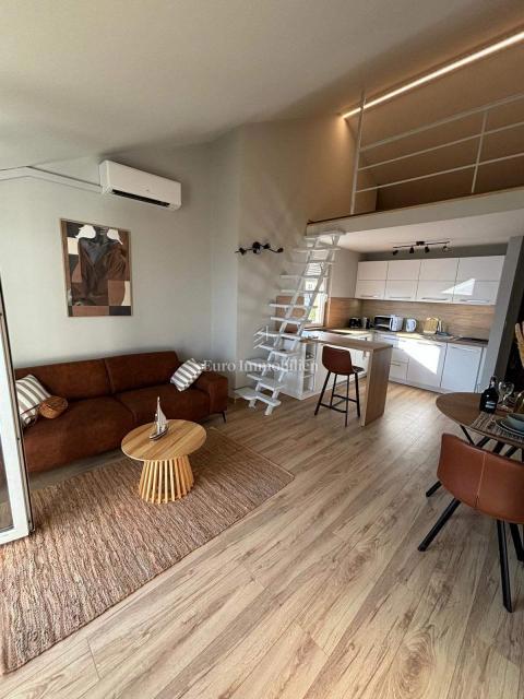 Flat For sale - PRIMORSKO-GORANSKA CRIKVENICA