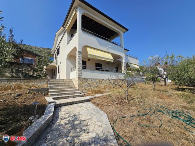Haus Zu verkaufen - Istarska Labin - foto 2/50