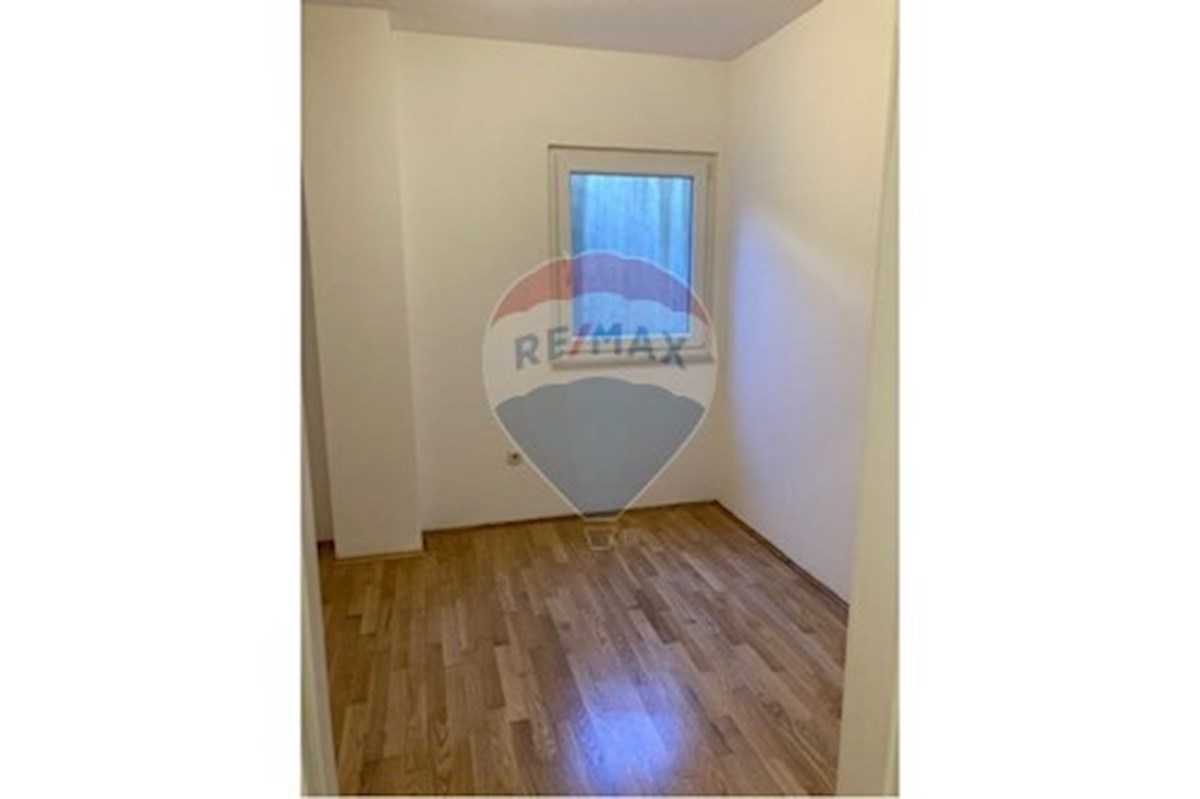 Flat For sale - SPLITSKO-DALMATINSKA SOLIN