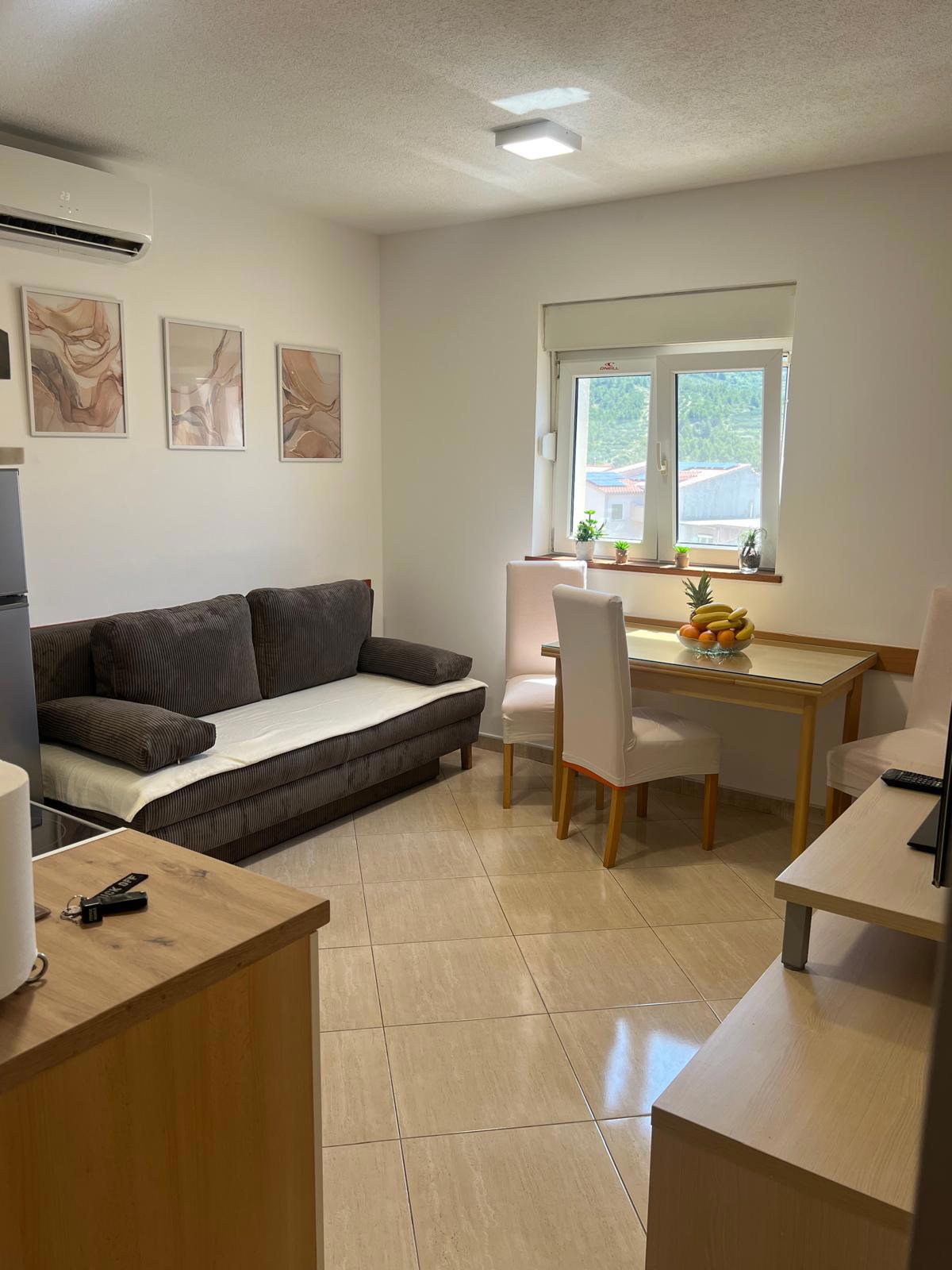 Apartma Na predaj - SPLITSKO-DALMATINSKA PODSTRANA