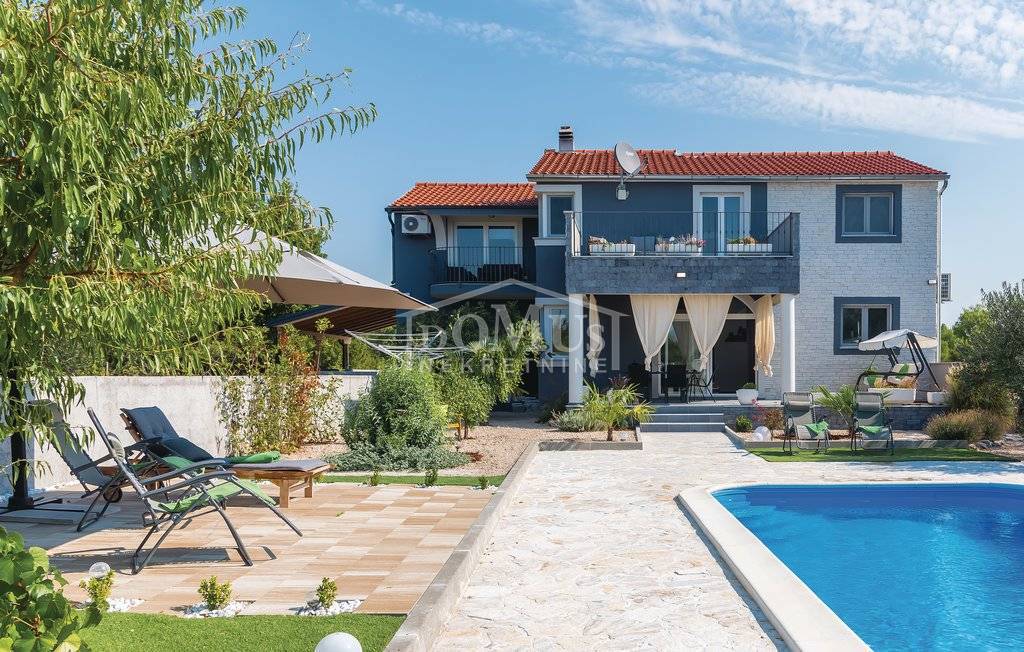 House For sale - ŠIBENSKO-KNINSKA SKRADIN