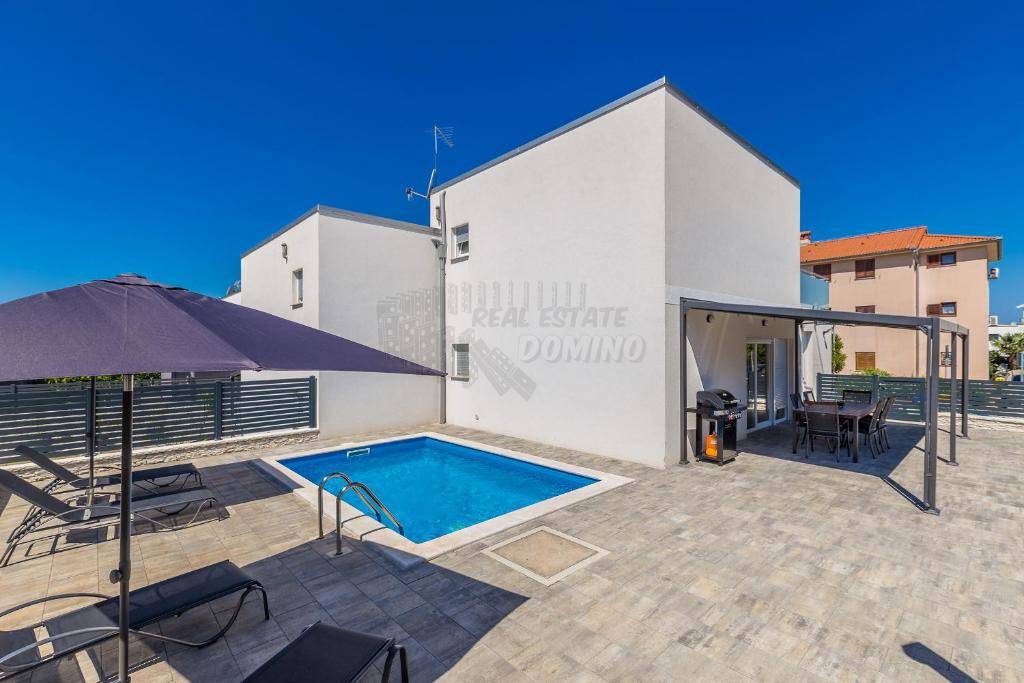 Casa In vendita - Primorsko-goranska Krk - foto 1/35