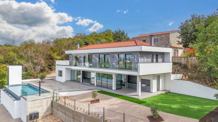 Kuća na prodaju 412 m² – Poreč