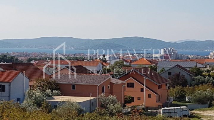 Grundstück zu verkaufen 2600 m² – Bili Brig
