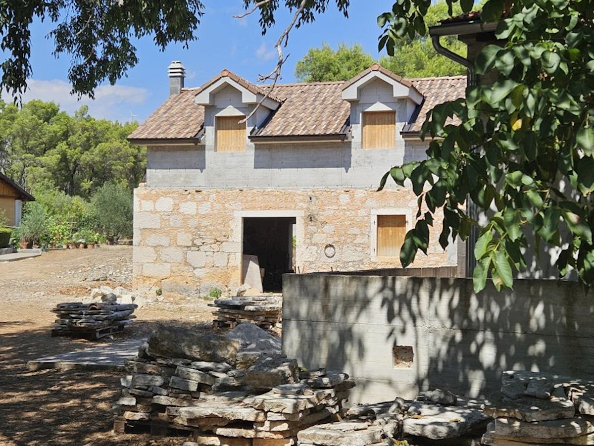Kuća Na prodaju - ŠIBENSKO-KNINSKA ŠIBENIK
