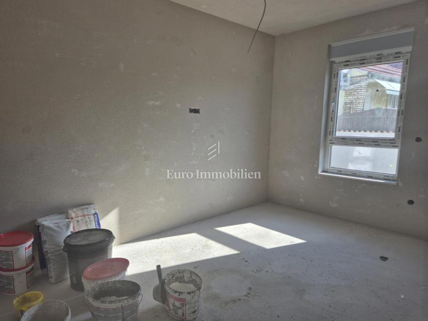 Flat For sale - ŠIBENSKO-KNINSKA VODICE
