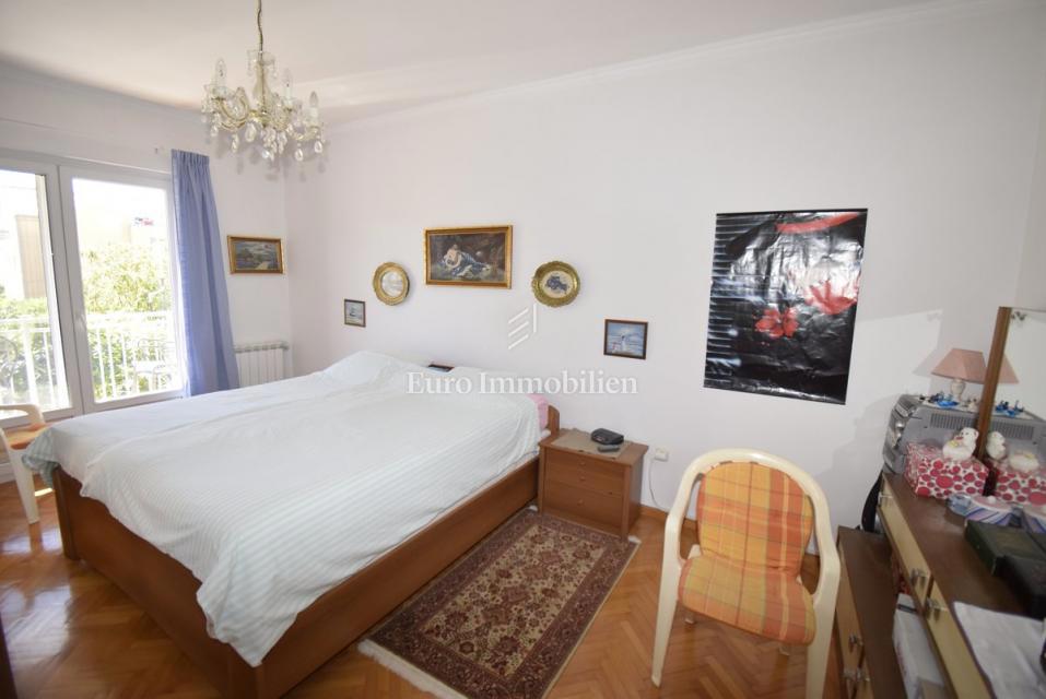 House For sale - ŠIBENSKO-KNINSKA VODICE