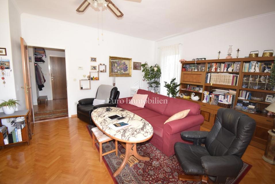 House For sale - ŠIBENSKO-KNINSKA VODICE