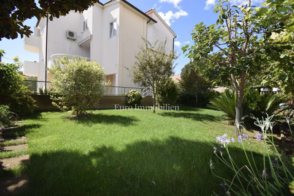 House For sale - ŠIBENSKO-KNINSKA VODICE