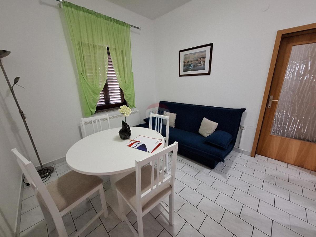 Flat For rent - PRIMORSKO-GORANSKA CRIKVENICA