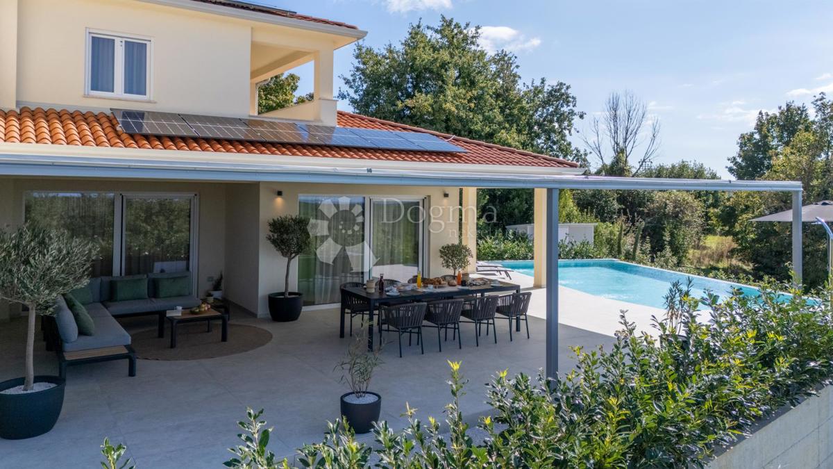 Maison À vendre - ISTARSKA MOTOVUN