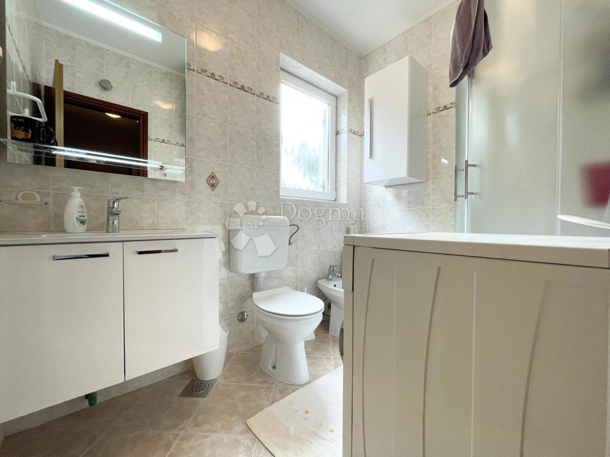 Flat For sale - ISTARSKA NOVIGRAD