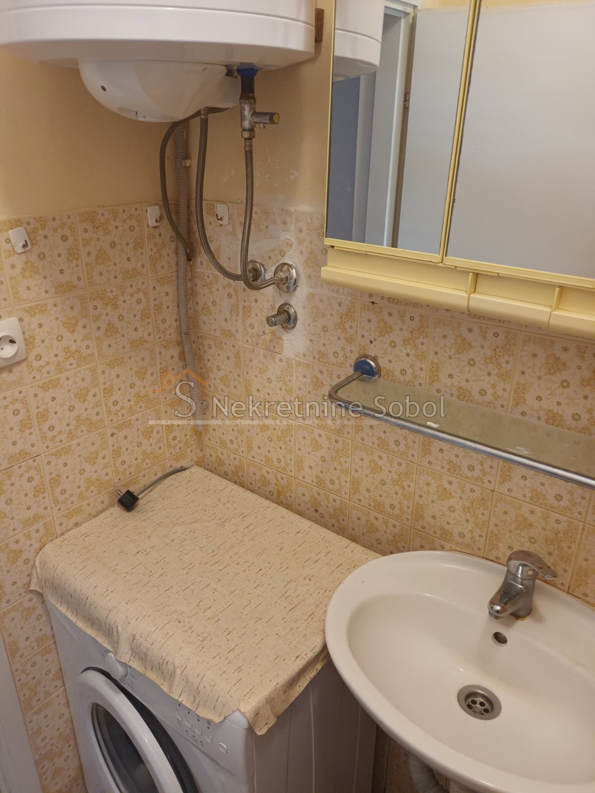 Apartment Zu verkaufen - PRIMORSKO-GORANSKA MALI LOŠINJ