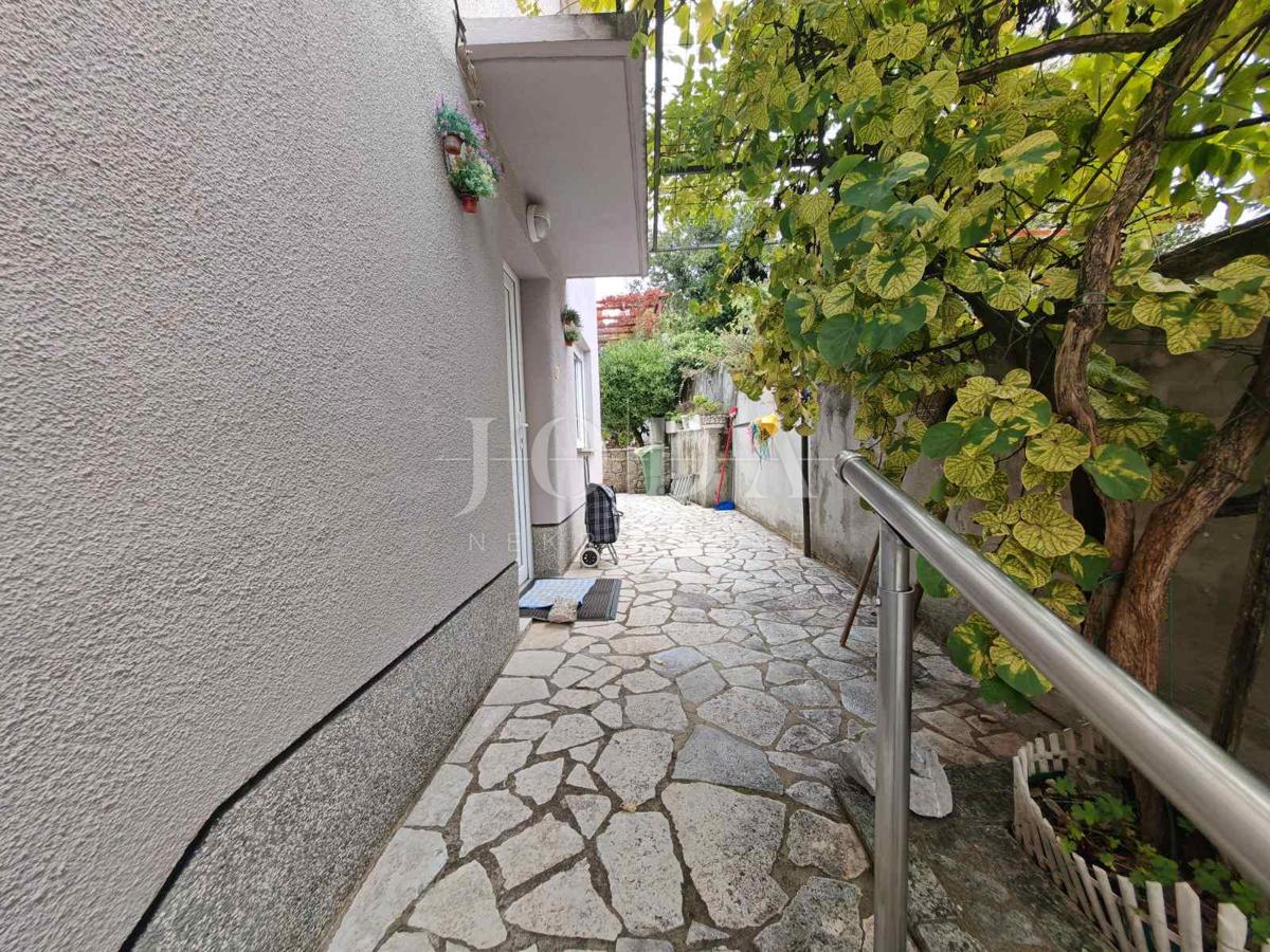 Kuća Na prodaju - PRIMORSKO-GORANSKA CRIKVENICA