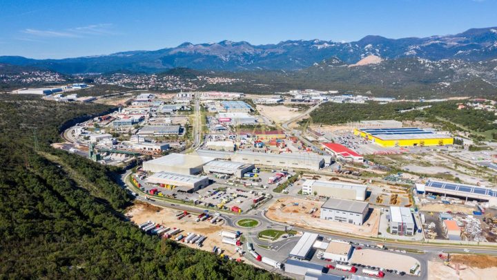 Pozemek na prodej 24000 m² – Kukuljanovo