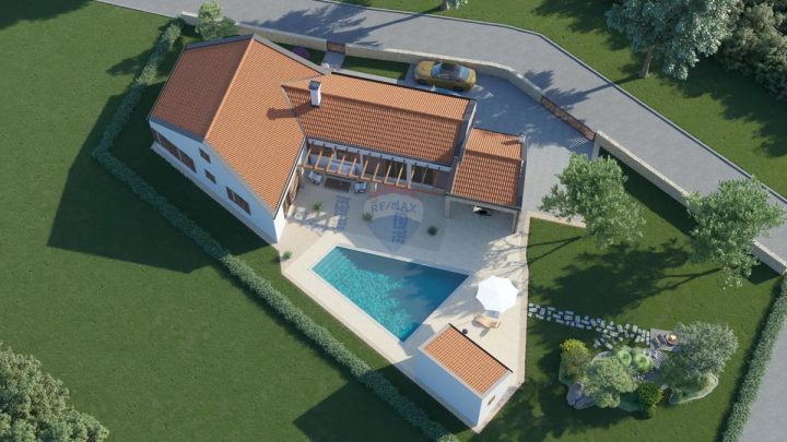 Dům na prodej 161 m² – Tinjan